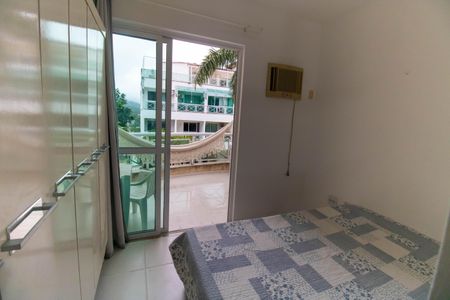 Quarto  de apartamento à venda com 1 quarto, 38m² em Itaipu, Niterói