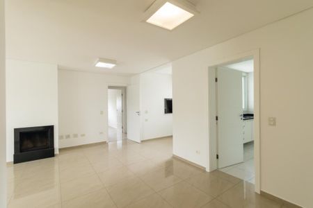 Apartamento para alugar com 187m², 4 quartos e sem vaga Apartamento para alugar com 187m², 4 quartos e sem vagaSala de Jantar