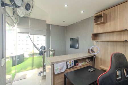 Casa de condomínio à venda com 115m², 2 quartos e 2 vagasEscritório