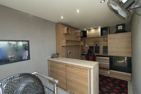 Casa de condomínio à venda com 115m², 2 quartos e 2 vagasEscritório