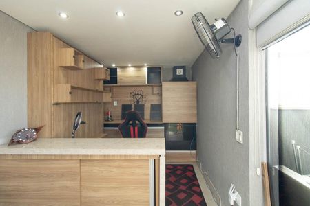 Casa de condomínio à venda com 115m², 2 quartos e 2 vagasEscritório