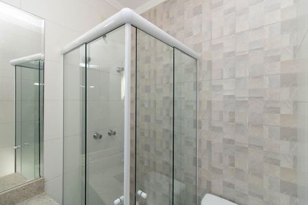 Casa de condomínio à venda com 115m², 2 quartos e 2 vagasBanheiro Social