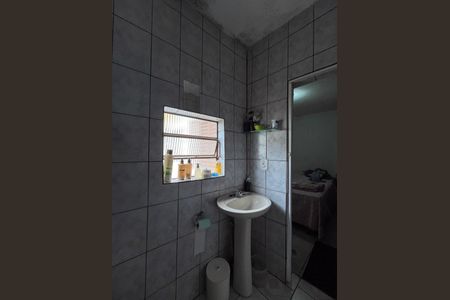 Casa à venda com 161m², 3 quartos e 2 vagasCasa 2 - Banheiro