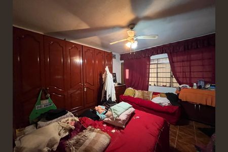 Casa à venda com 161m², 3 quartos e 2 vagasCasa 1 - Quarto