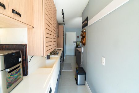 Apartamento à venda com 61m², 2 quartos e 1 vaga Apartamento à venda com 61m², 2 quartos e 1 vagaCozinha e Área de Serviço