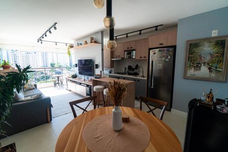 Sala de apartamento à venda com 2 quartos, 61m² em Vila Santa Catarina, São Paulo