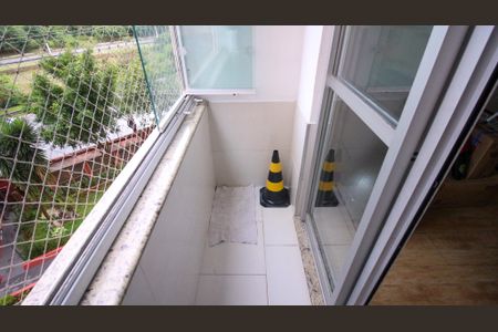 Apartamento para alugar com 64m², 3 quartos e sem vaga