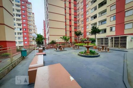 Apartamento para alugar com 64m², 3 quartos e sem vaga