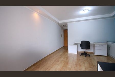 Apartamento para alugar com 64m², 3 quartos e sem vaga
