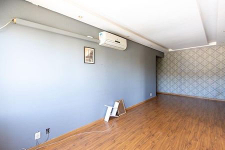 Sala de apartamento para alugar com 3 quartos, 79m² em Cristal, Porto Alegre