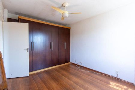 Quarto 1 de apartamento para alugar com 3 quartos, 79m² em Cristal, Porto Alegre