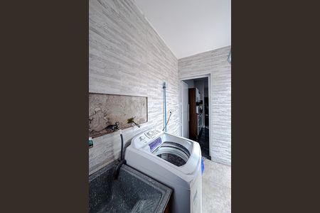 Casa para alugar com 240m², 4 quartos e 4 vagas Casa para alugar com 240m², 4 quartos e 4 vagasÁrea comum (Casa 2)