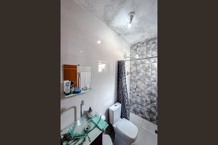 Casa para alugar com 240m², 4 quartos e 4 vagas Casa para alugar com 240m², 4 quartos e 4 vagasBanheiro (Casa 2)