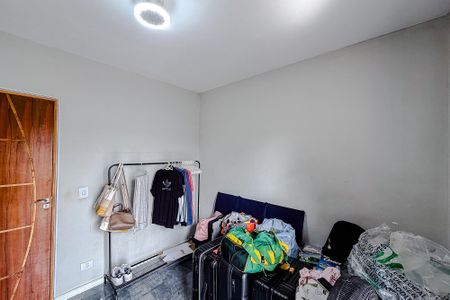 Casa para alugar com 240m², 4 quartos e 4 vagas Casa para alugar com 240m², 4 quartos e 4 vagasQuarto 1 (Casa 2)