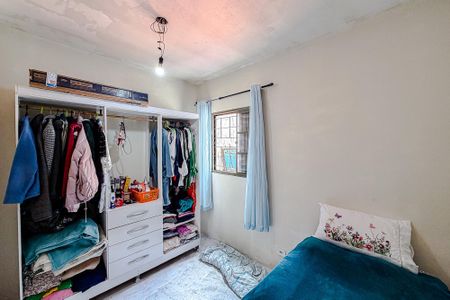 Casa para alugar com 240m², 4 quartos e 4 vagas Casa para alugar com 240m², 4 quartos e 4 vagasQuarto 2