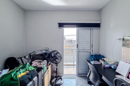 Casa para alugar com 240m², 4 quartos e 4 vagas Casa para alugar com 240m², 4 quartos e 4 vagasQuarto 1 (Casa 2)
