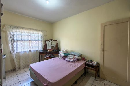 Casa para alugar com 107m², 2 quartos e 2 vagas Casa para alugar com 107m², 2 quartos e 2 vagasQuarto 2