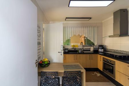 Casa à venda com 116m², 3 quartos e 5 vagasCozinha