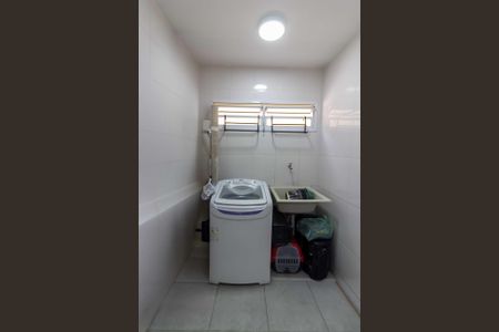 Casa à venda com 116m², 3 quartos e 5 vagasÁrea de Serviço