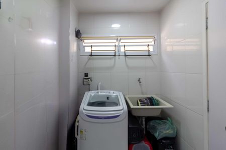 Casa à venda com 116m², 3 quartos e 5 vagasÁrea de Serviço