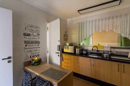 Casa à venda com 116m², 3 quartos e 5 vagasCozinhaCozinha