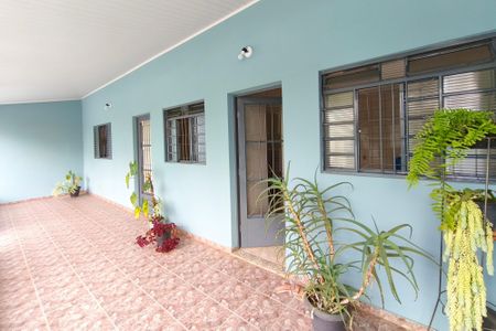 Casa à venda com 71m², 1 quarto e sem vaga Casa à venda com 71m², 1 quarto e sem vagaQuintal