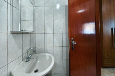 Casa à venda com 71m², 1 quarto e sem vaga Casa à venda com 71m², 1 quarto e sem vagaBanheiro Suíte