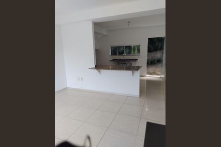 Sala de casa para alugar com 2 quartos, 80m² em Taquara, Rio de Janeiro