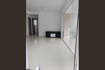 Sala de casa para alugar com 2 quartos, 80m² em Taquara, Rio de Janeiro