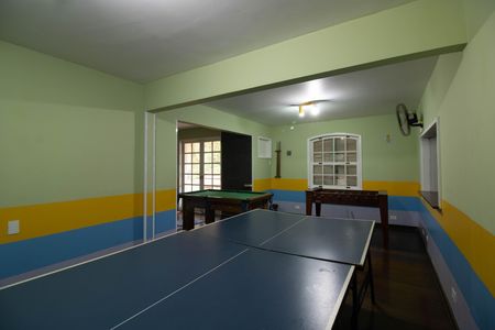 Casa de condomínio para alugar com 220m², 3 quartos e 2 vagas Casa de condomínio para alugar com 220m², 3 quartos e 2 vagasÁrea comum