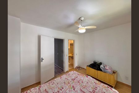 Casa de condomínio para alugar com 220m², 3 quartos e 2 vagas Casa de condomínio para alugar com 220m², 3 quartos e 2 vagasSuíte 3