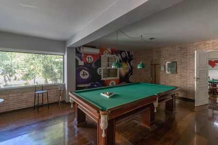 Casa de condomínio para alugar com 220m², 3 quartos e 2 vagas Casa de condomínio para alugar com 220m², 3 quartos e 2 vagasÁrea comum