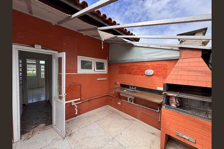 Casa de condomínio para alugar com 220m², 3 quartos e 2 vagas Casa de condomínio para alugar com 220m², 3 quartos e 2 vagasÁrea Gourmet