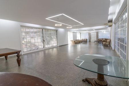 Casa de condomínio para alugar com 220m², 3 quartos e 2 vagas Casa de condomínio para alugar com 220m², 3 quartos e 2 vagasÁrea comum