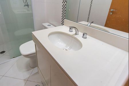 Apartamento à venda com 101m², 3 quartos e 3 vagas Apartamento à venda com 101m², 3 quartos e 3 vagasBanheiro Social