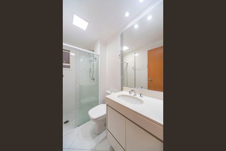 Apartamento à venda com 101m², 3 quartos e 3 vagas Apartamento à venda com 101m², 3 quartos e 3 vagasBanheiro Social