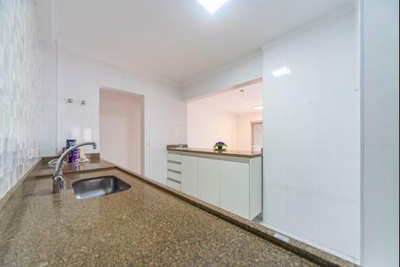 Apartamento à venda com 101m², 3 quartos e 3 vagas Apartamento à venda com 101m², 3 quartos e 3 vagasCozinha