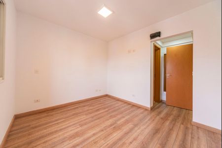 Apartamento à venda com 101m², 3 quartos e 3 vagasQuarto 3