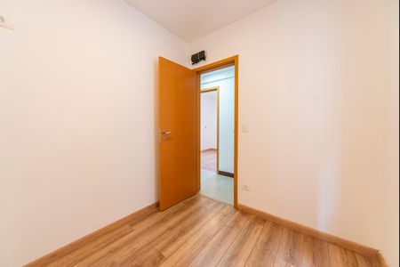 Apartamento à venda com 101m², 3 quartos e 3 vagas Apartamento à venda com 101m², 3 quartos e 3 vagasQuarto 2