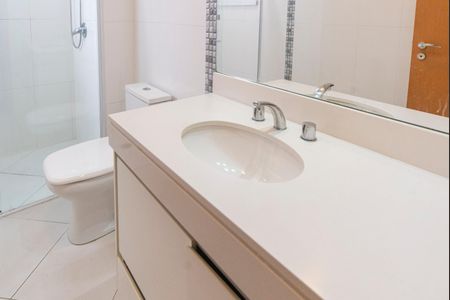 Apartamento à venda com 101m², 3 quartos e 3 vagasBanheiro do Quarto 3
