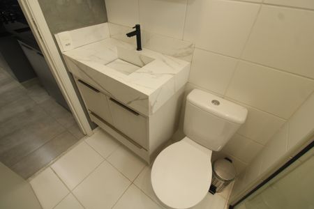 Apartamento para alugar com 35m², 2 quartos e sem vagaBanheiro