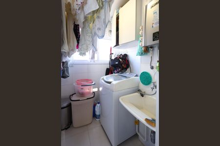 Apartamento à venda com 84m², 2 quartos e 1 vaga Apartamento à venda com 84m², 2 quartos e 1 vagaÁrea de Serviço