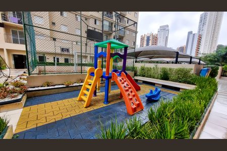 Apartamento à venda com 84m², 2 quartos e 1 vaga Apartamento à venda com 84m², 2 quartos e 1 vagaÁrea comum - Playground