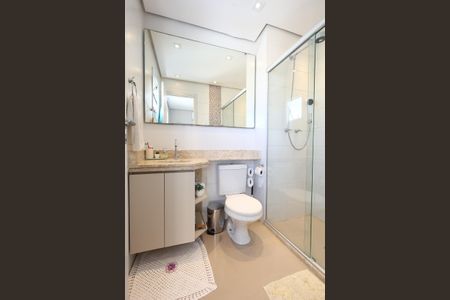 Apartamento à venda com 84m², 2 quartos e 1 vaga Apartamento à venda com 84m², 2 quartos e 1 vagaBanheiro