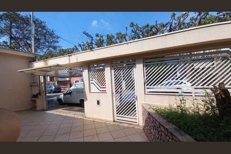 ENTRADA de casa à venda com 3 quartos, 361m² em Parque da Vila Prudente, São Paulo