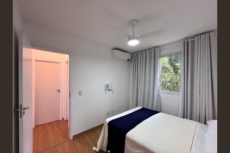 Quarto 1 de apartamento à venda com 2 quartos, 45m² em Vargem Grande, Rio de Janeiro