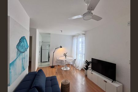 Sala de apartamento à venda com 2 quartos, 45m² em Vargem Grande, Rio de Janeiro