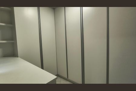 Apartamento à venda com 197m², 3 quartos e 2 vagasQuarto de Serviço 