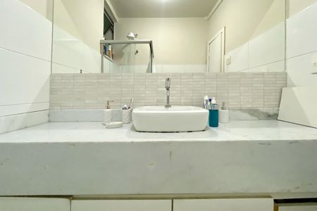 Apartamento à venda com 141m², 3 quartos e 1 vagaBanheiro