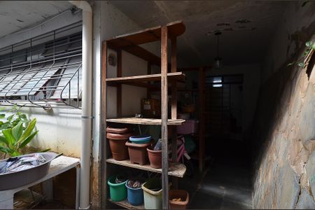 Casa à venda com 320m², 4 quartos e 2 vagasÁrea de Serviço